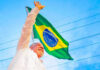 A MEMÓRIA DE QUEM VIVEU A DITADURA FOI ÀS URNAS PARA DEFENDER A DEMOCRACIA!